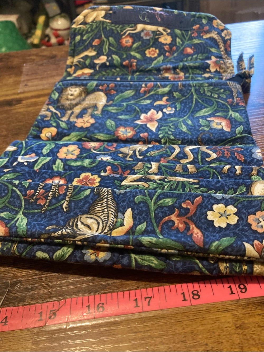 Tri-fold over wallet - Picture 4 of 9